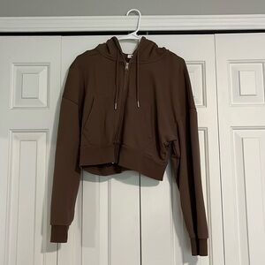Cropped Brown zip up